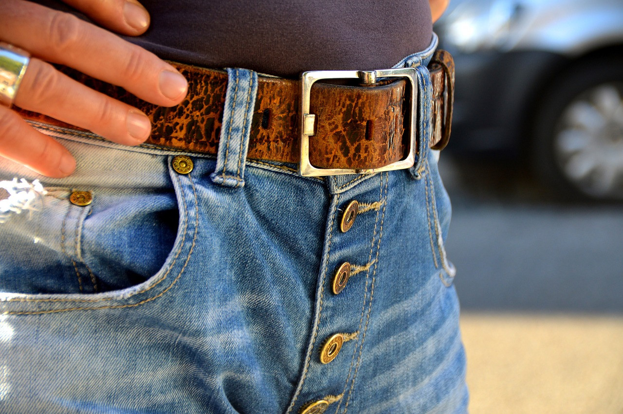 BELT BUCKLE